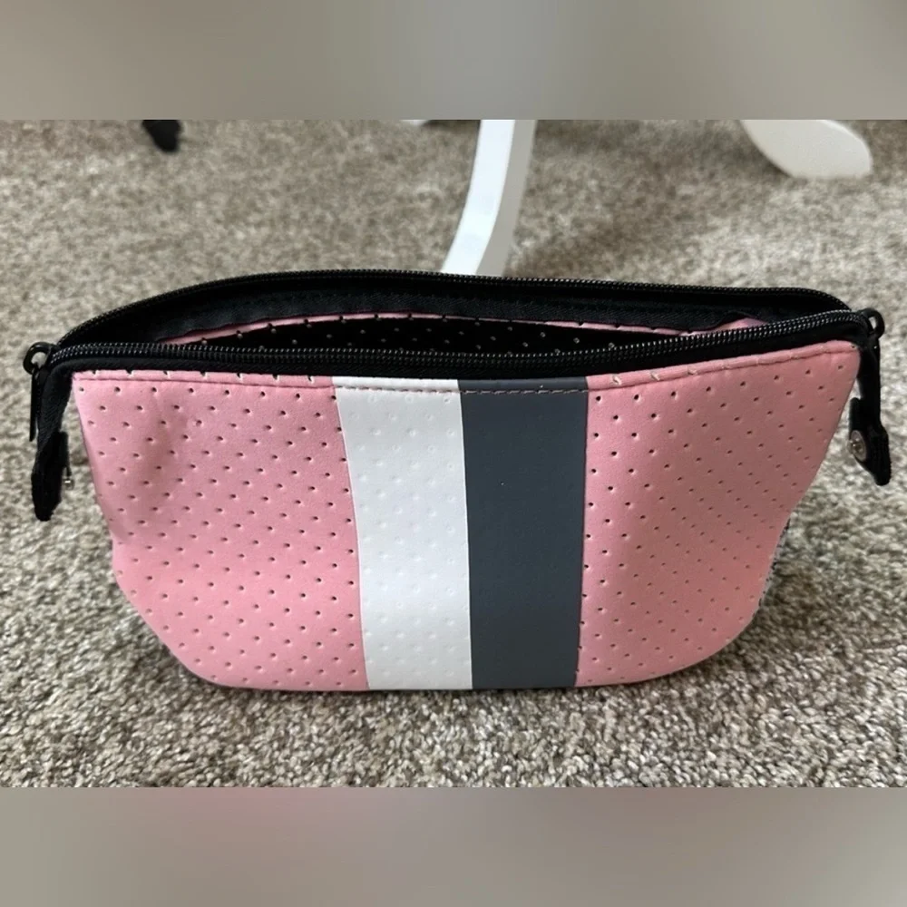 Neoprene makeup pink striped convertible pouch